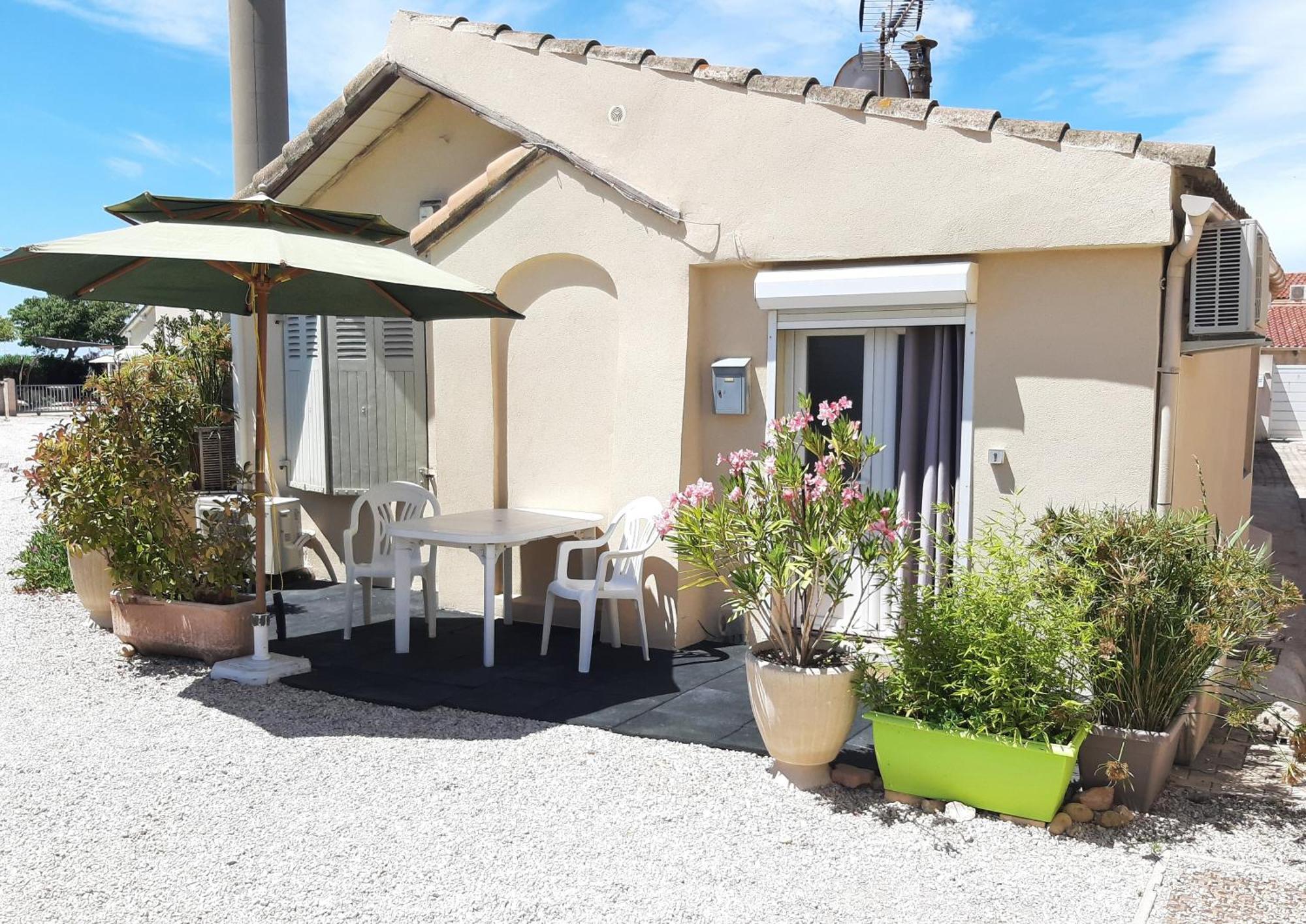 פו-סור-מר Appartement Meuble Bord De Mer Fos Sur Mer מראה חיצוני תמונה